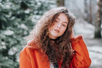 tall oil hair benefits hair model Many wonder how tall oil for hair would work. The research shows that there are several potential mechanisms in action, detailed in the article below.